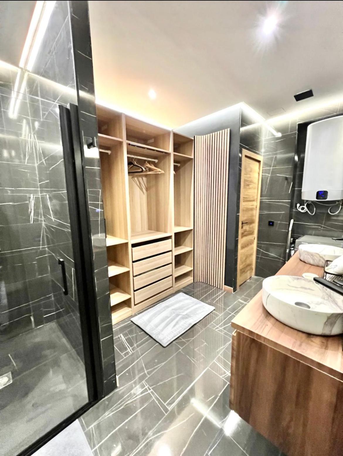 Luxury And Elegant Apartment Μαδρίτη Εξωτερικό φωτογραφία